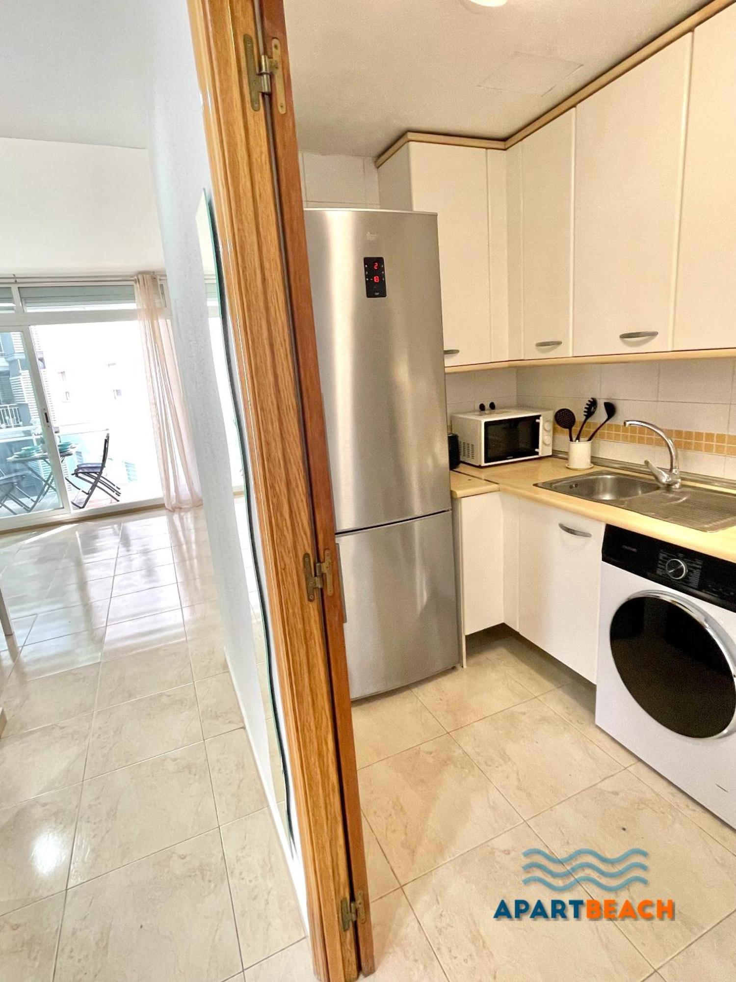 Apartbeach Golden I Muy Luminoso Junto Playa Y Climatizado Salou Esterno foto